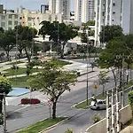 Quarto Em Apto Ao Lado Shopping